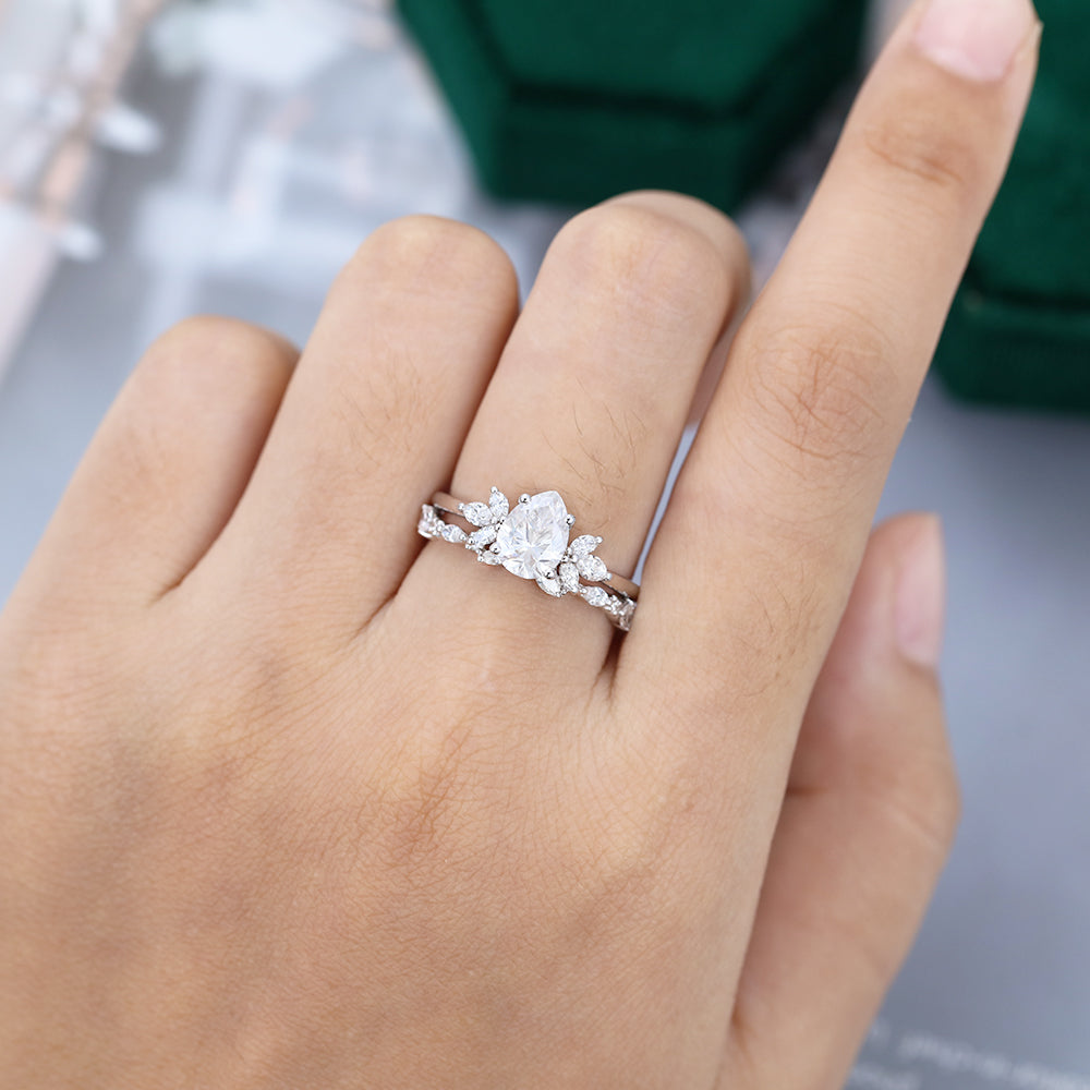 1 Carat Pear Moissanite Engagement & Wedding Ring Set with Marquise Accents