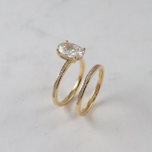 2.20 Ct Moissanite Oval Bridal Set