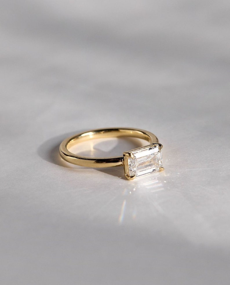 1.0 Ct Emerald Moissanite Engagement Ring