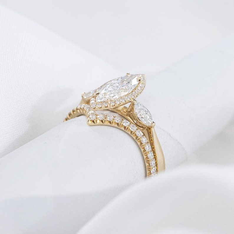 Marquise Moissanite Engagement Ring with Pear and Round Accents – 3 Carat