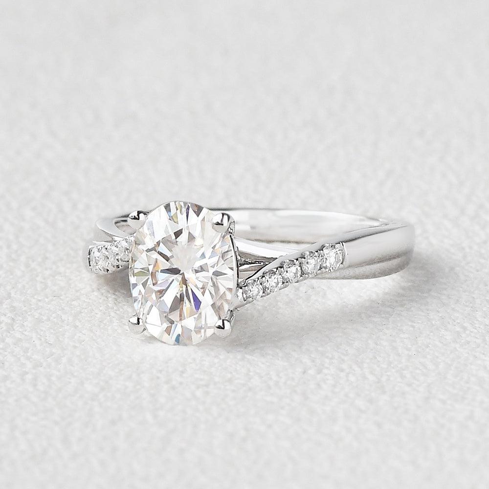 2.55ct moisaanite oval with round cut engagement ring