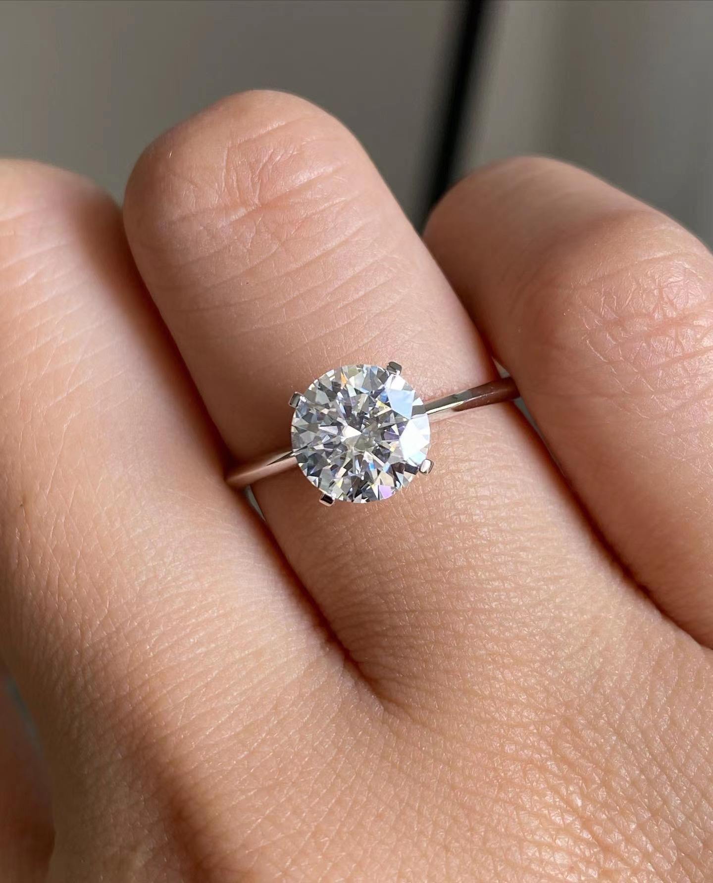 1.2 Ct Brilliant Round Cut Moissanite Engagement Ring