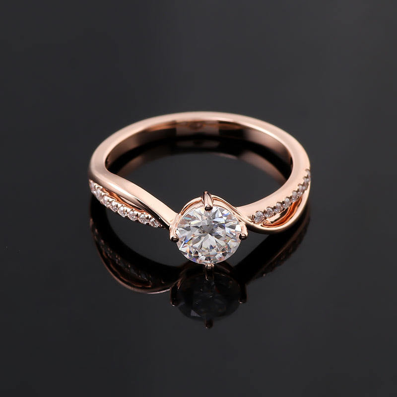 2.2 Ct Brilliant Round Moissanite Engagement Ring