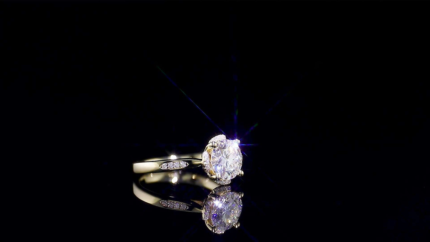 2.2 Ct Brilliant Round Moissanite Engagement Ring