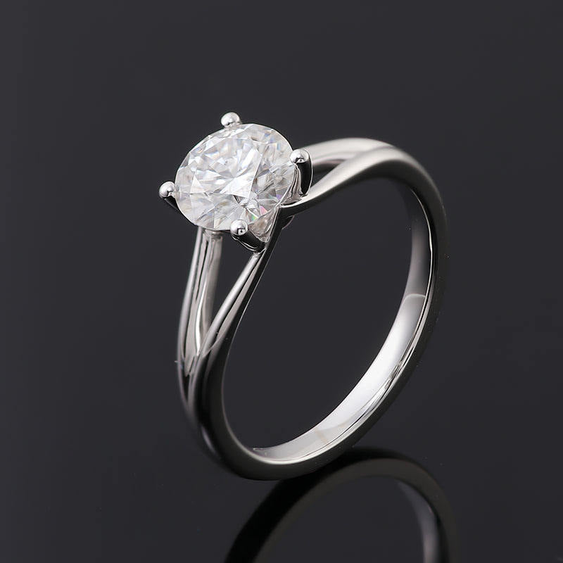 1.3 Ct Brilliant Round Moissanite Engagement Ring