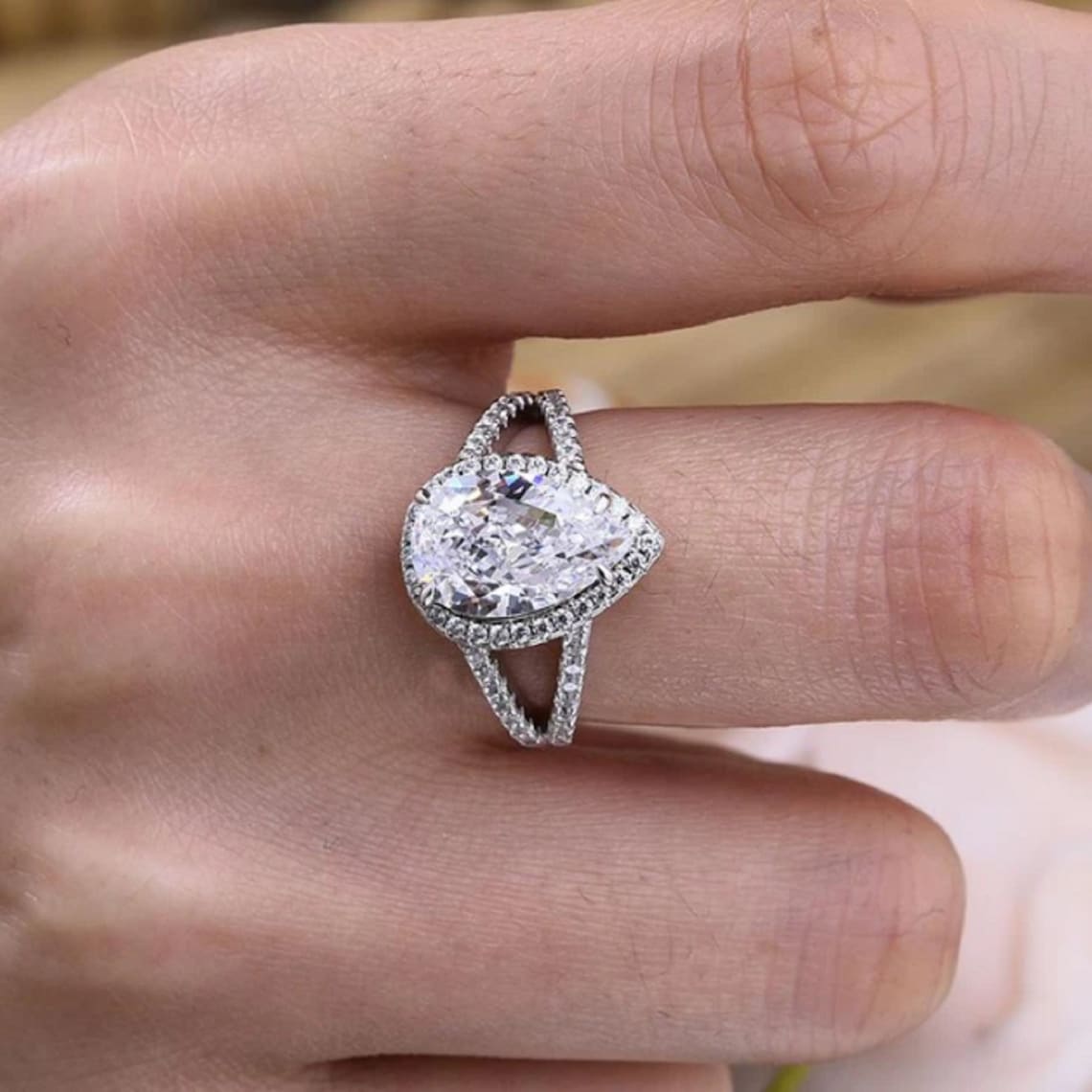 2.2 CT Pear Moissanite Engagement Ring