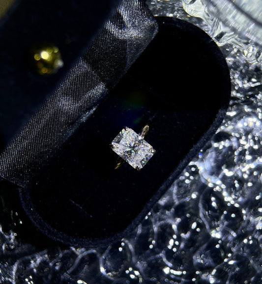 2.20 Ct Moissanite Engagement Ring