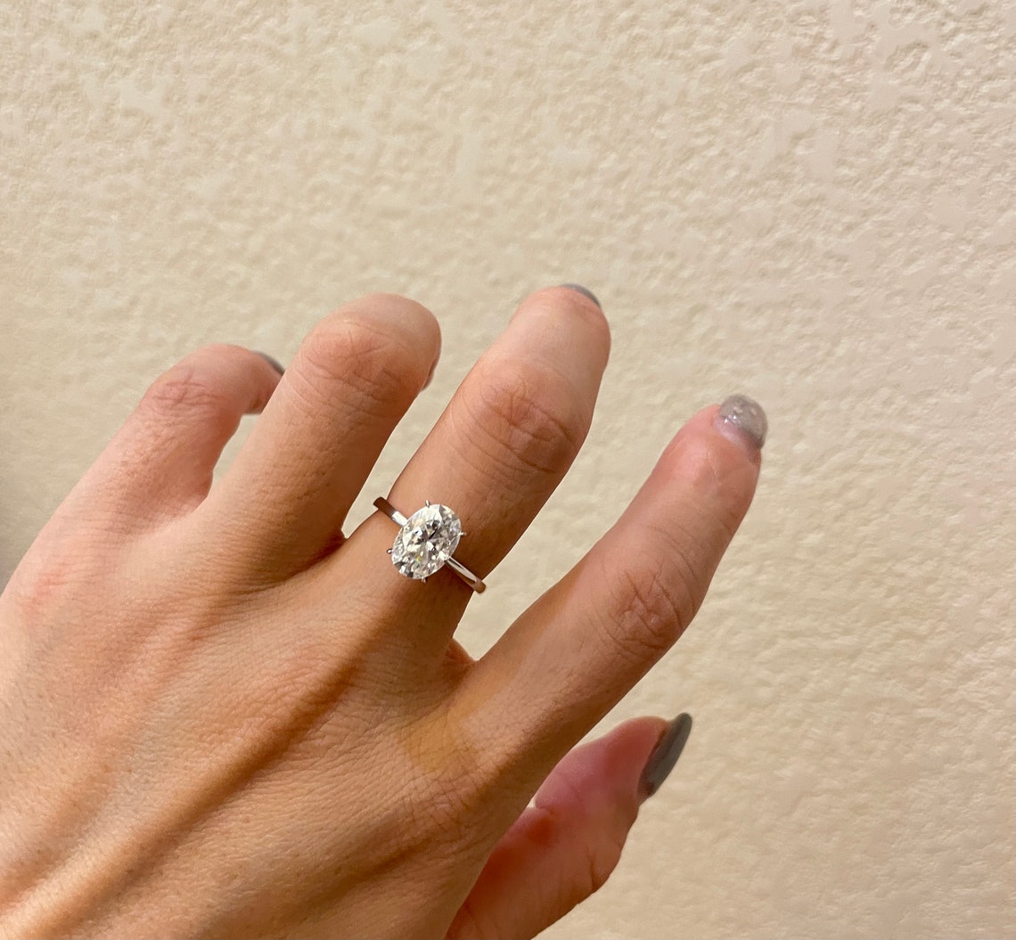 2.01 CT Oval Moissanite Engagement Ring