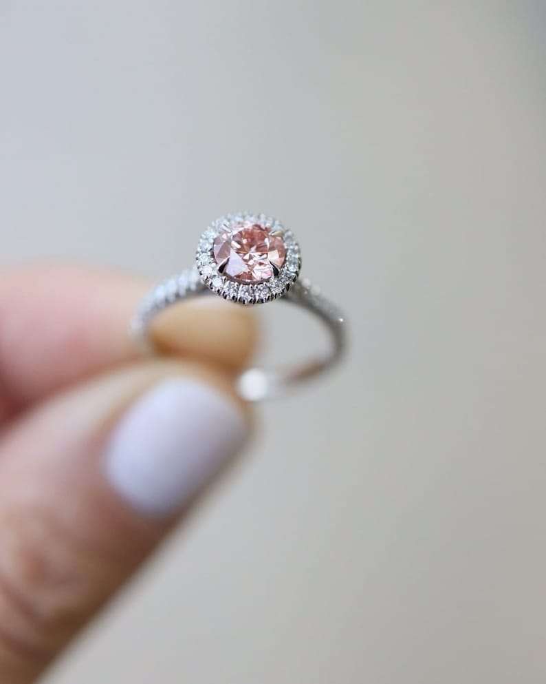 Beautiful Pink Round 1.0 CT Wedding Ring