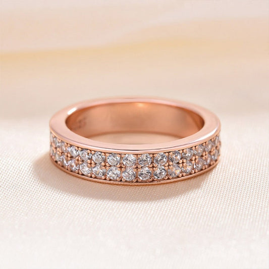 Brilliant Round Moissanite Wedding Band