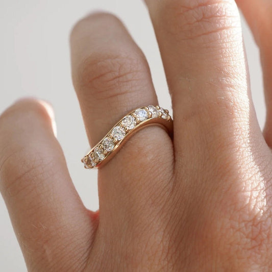 Brilliant Round Moissanite Promise Band