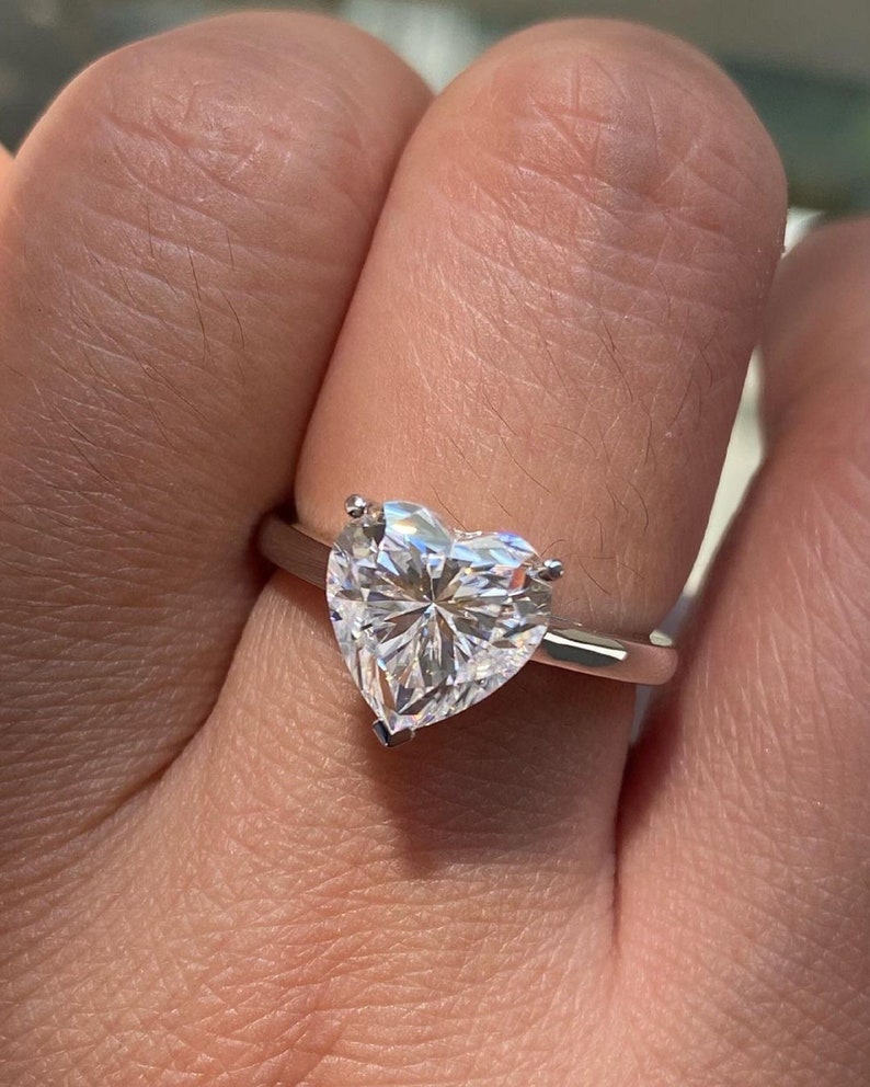 2.0 Ct Heart Moissanite Engagement Ring