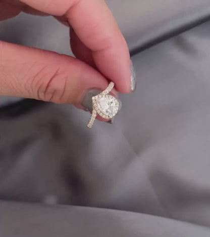 2.0 Pear Moissanite Engagement Ring